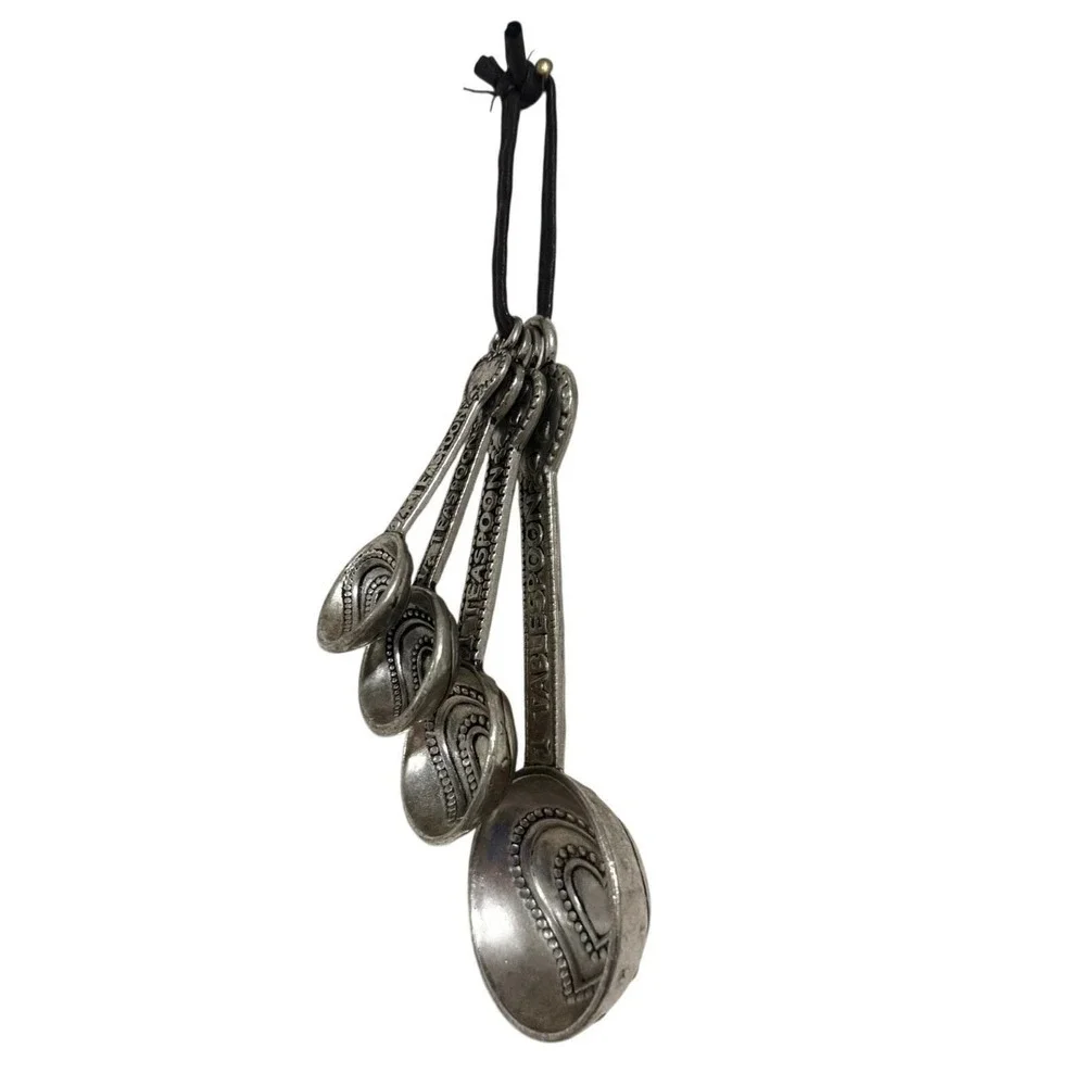 Ganz Heart Measuring Spoons Cottage Kitchen Baking Decor Pewter Tone Set of 4